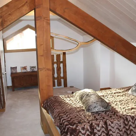 Bed & Breakfast Domaine Les Trois Biches 3*
